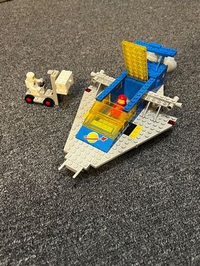 Lego Vintage Space Transporter/Cruiser  #924 (487) 1979 170 Pieces